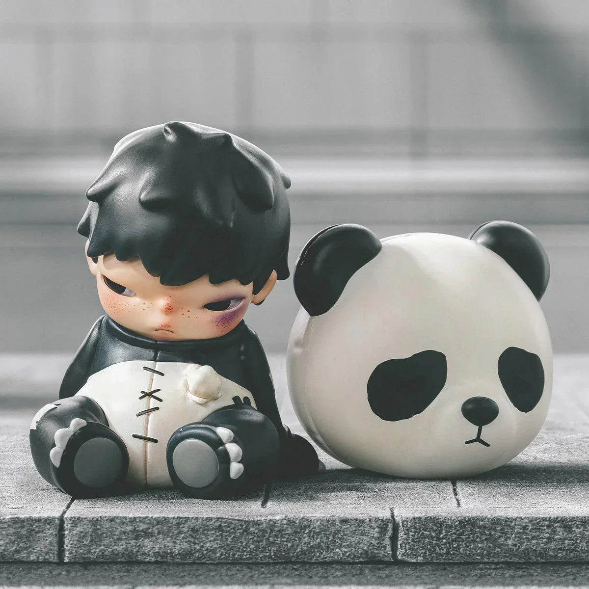 POP MART Hirono Doll Panda 100% Figurine